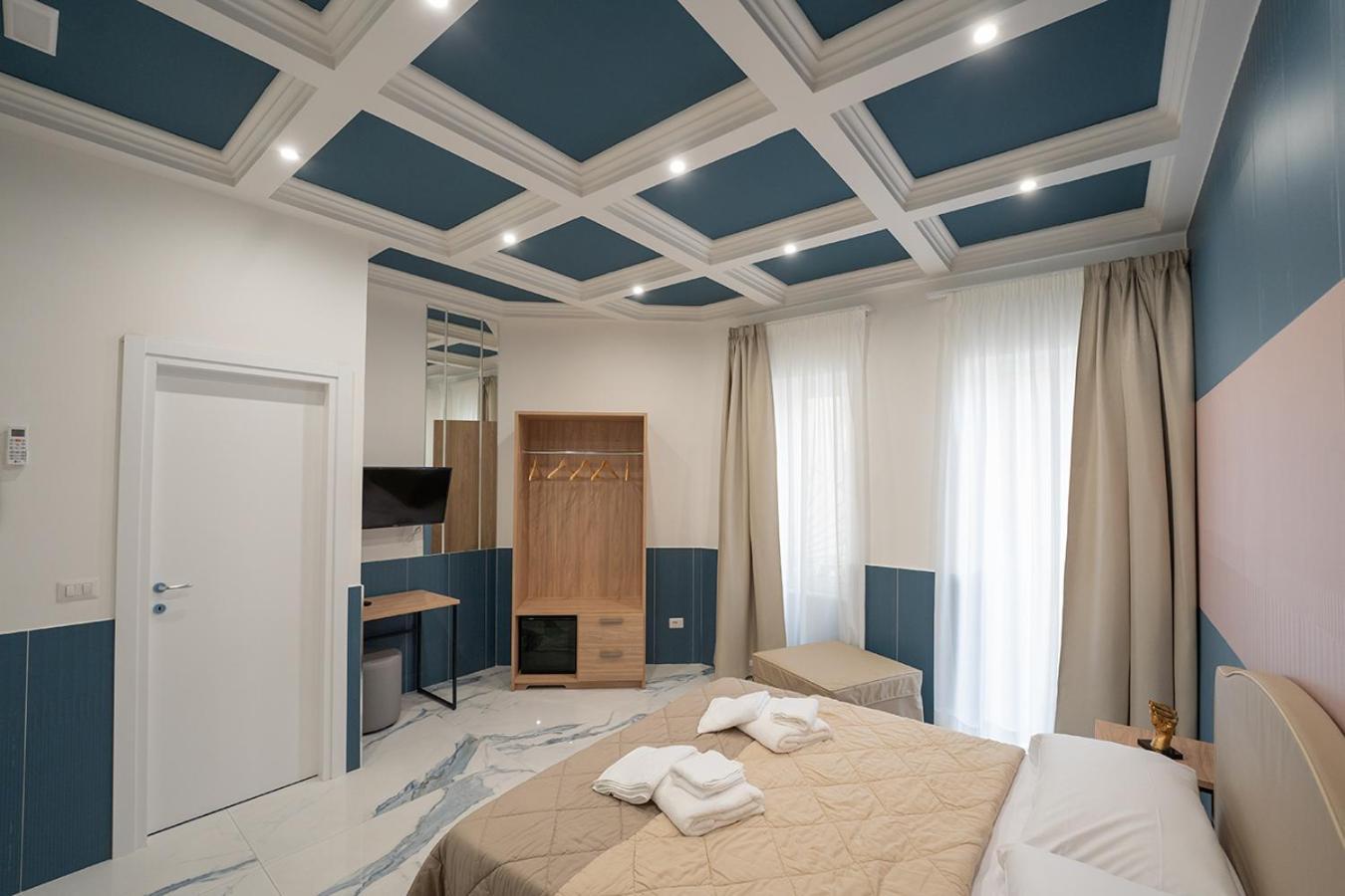 P.C. Boutique Medina H. Napoli Centro, By Clapa Group Hotel Exterior photo